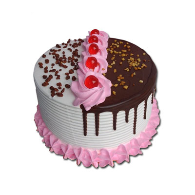 "Round shape cake Chocolate cake - 1kg - Click here to View more details about this Product